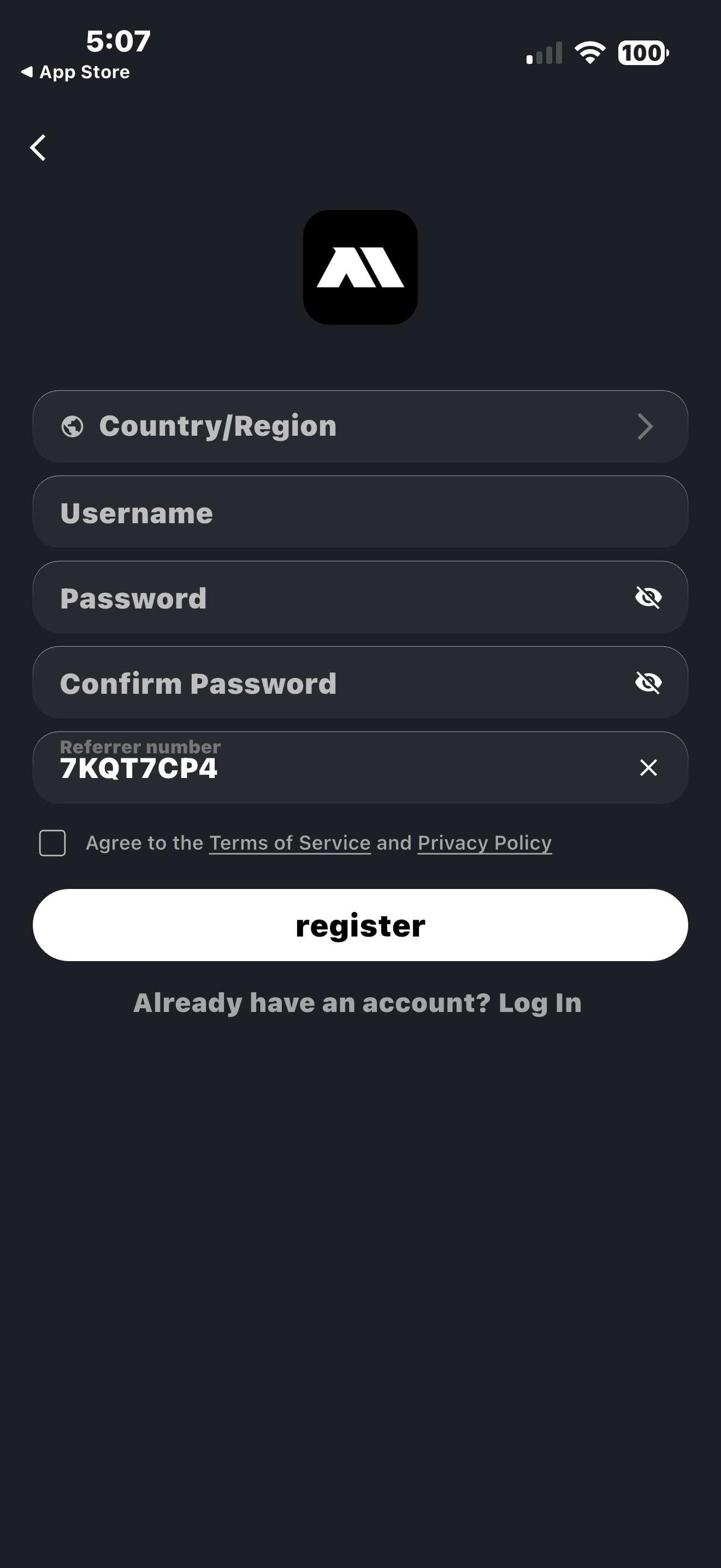 Registration screen with referrer code 7KQT7CP4 pre-filled